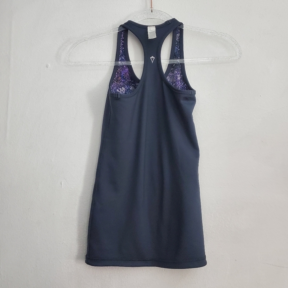 Ivivva by Lululemon Girls Reversible Racerback Tank Top - Picture 5 of 6